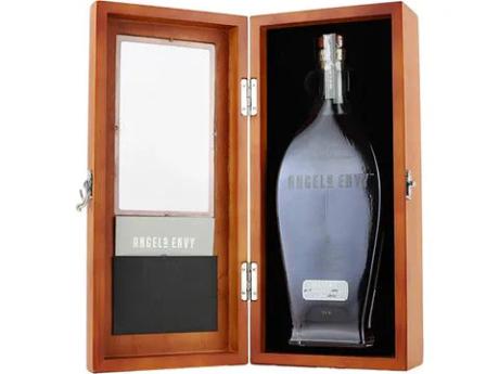 Angel's Envy Cask Strength Bourbon 2016